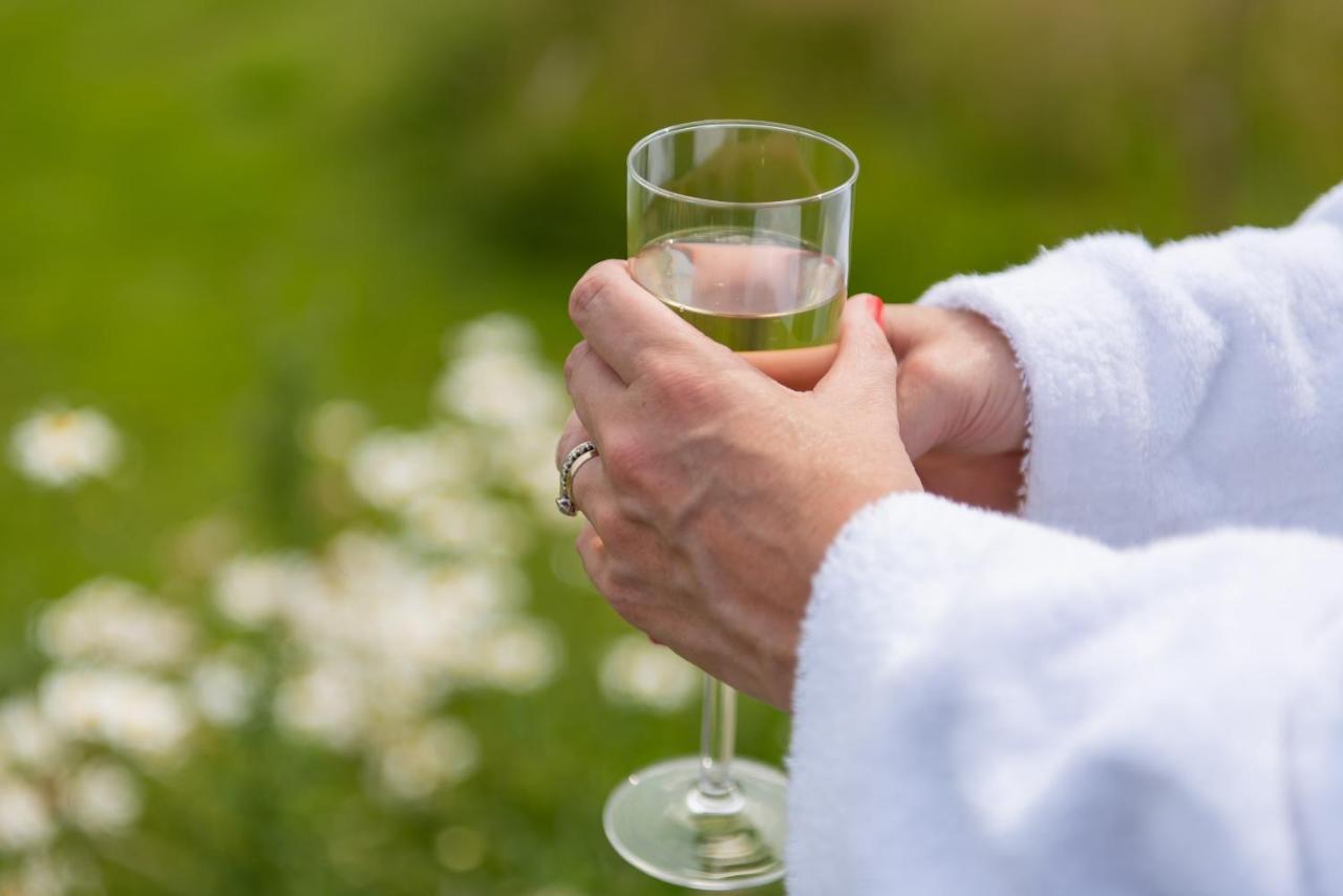 Bonnie Barns - Adults Only Luxury Lodges With Hot Tubs Luss Εξωτερικό φωτογραφία
